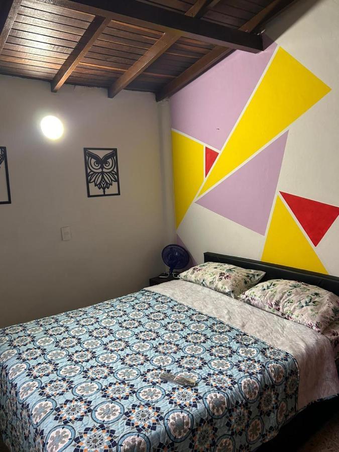 Hostel Urban City Меделин Екстериор снимка