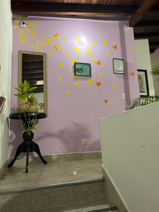 Hostel Urban City Меделин Екстериор снимка