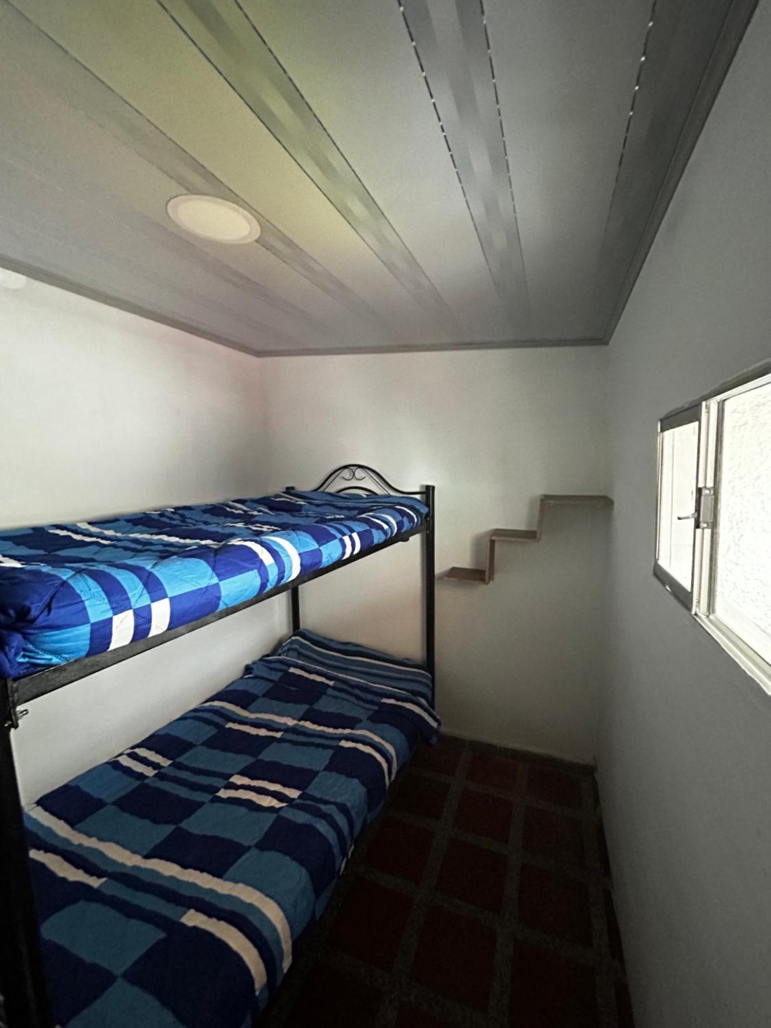 Hostel Urban City Меделин Екстериор снимка