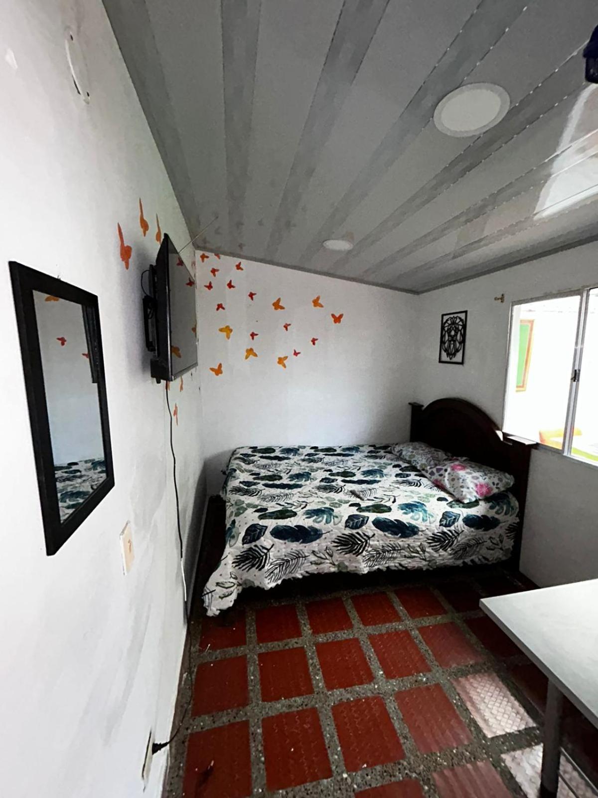 Hostel Urban City Меделин Екстериор снимка